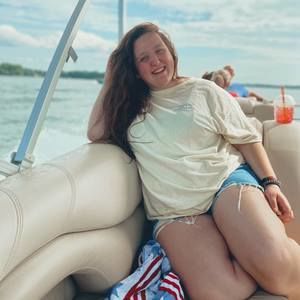 Meet your Posher, Sandra